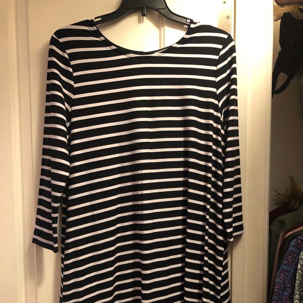 Black and white stripped dress